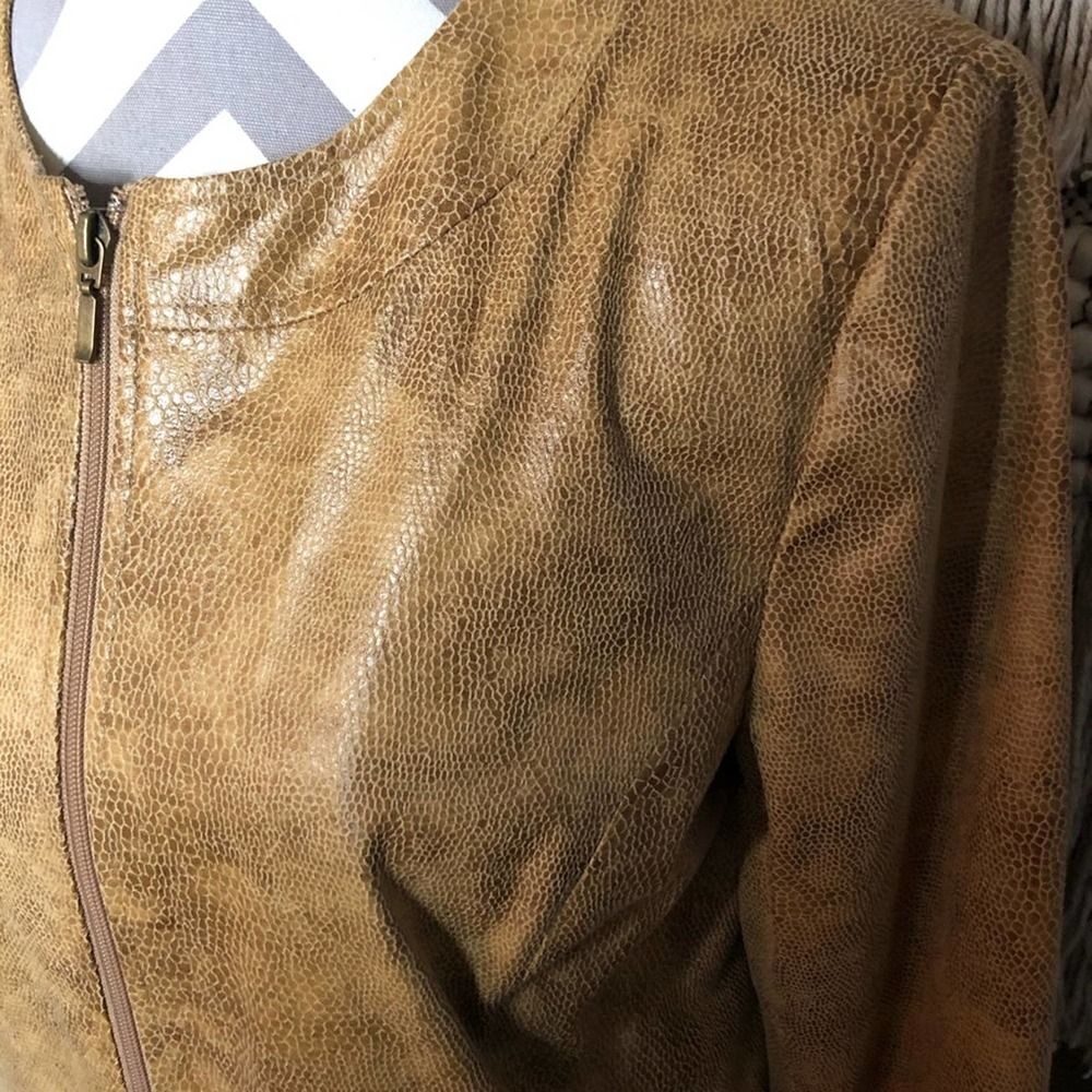 Jm Collection Tan Snake Print Zip Up Jacket - image 5